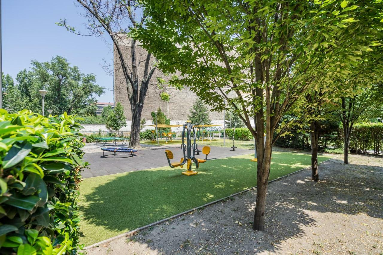 Bpr Color Fusion Home With A/C Будапеща Екстериор снимка