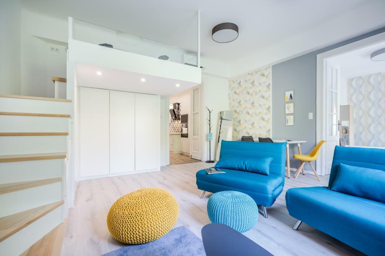 Bpr Color Fusion Home With A/C Будапеща Екстериор снимка