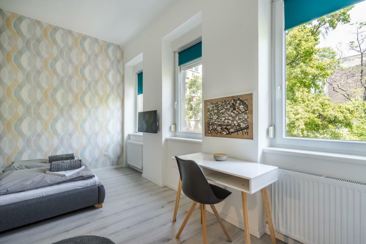 Bpr Color Fusion Home With A/C Будапеща Екстериор снимка