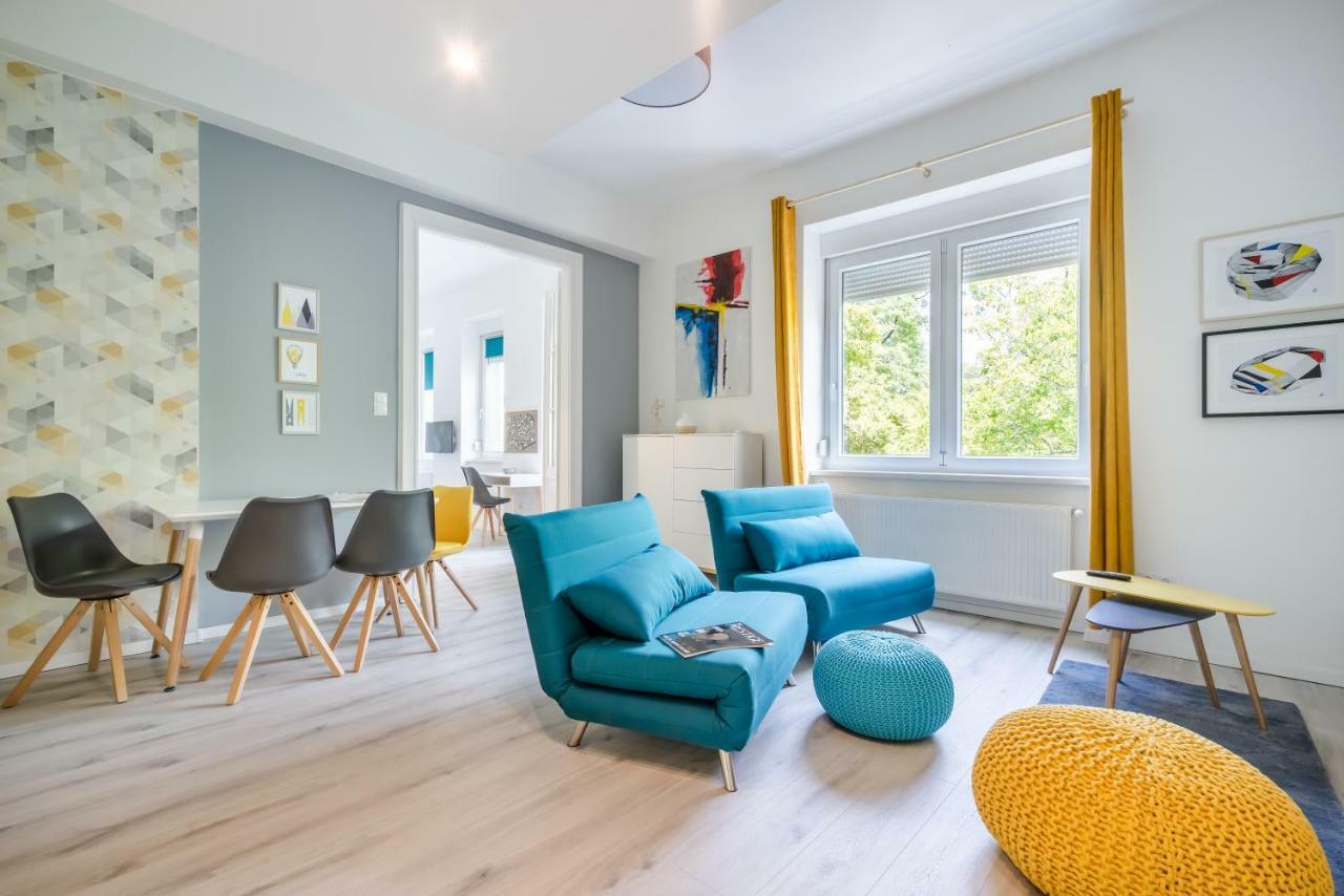 Bpr Color Fusion Home With A/C Будапеща Екстериор снимка